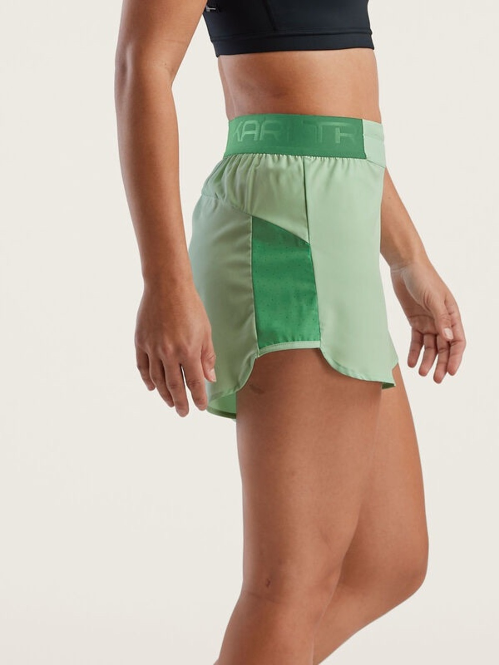 Kari Traa Two-Tone Mint Green On Essential Nora 2.0 Athletic Shorts